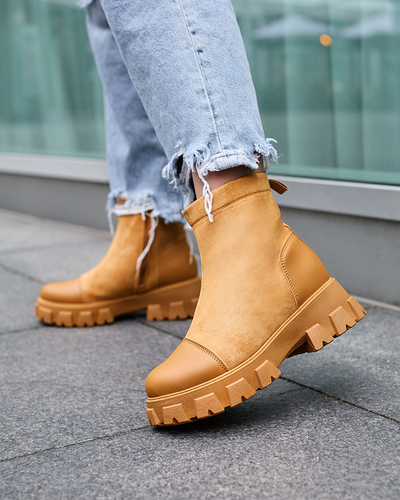 Royalfashion Women's flat heeled boots in camel Leffoi