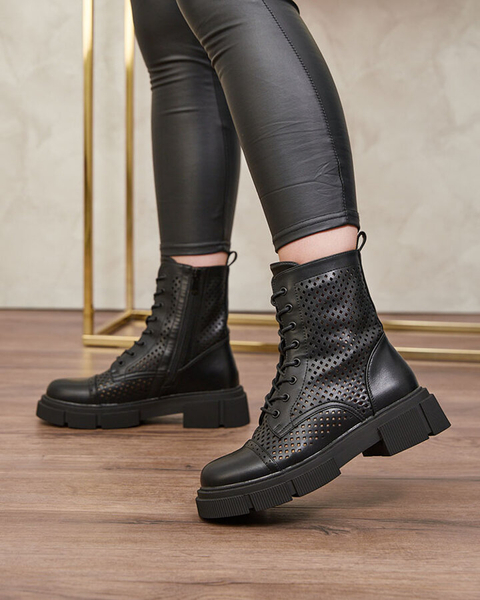 Sieviešu melni ažūra puszābaki ar plakaniem papēžiem Rolika - Apavi