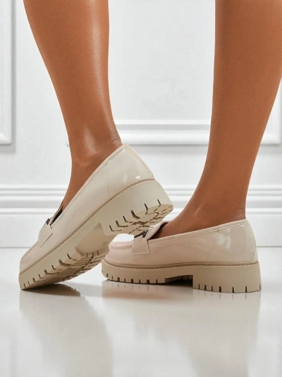 Atena women's beige flat-heeled loafers made of eco-leather