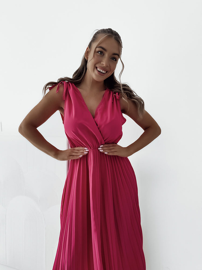 Royalfashion Women's pleated midi dress