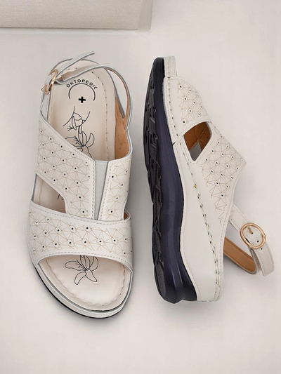 Royalfashion Женские босоножки на низкой танкетке Comfort Chic