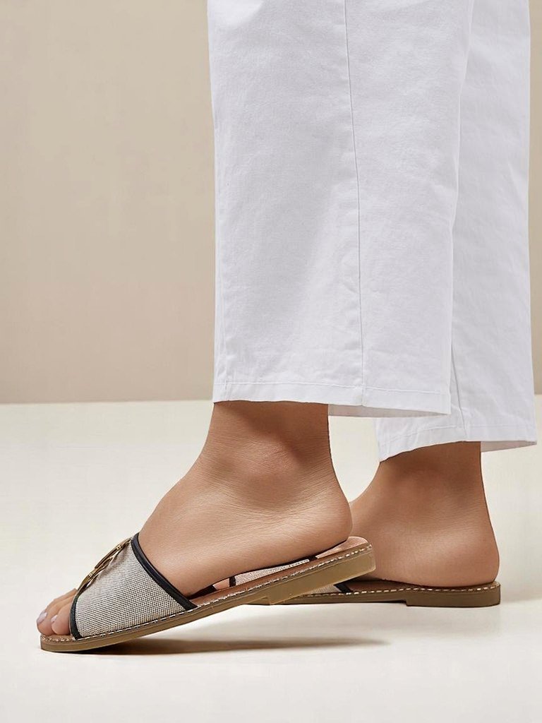 Royalfashion sieviešu čības ar plakanām zolēm Rorole