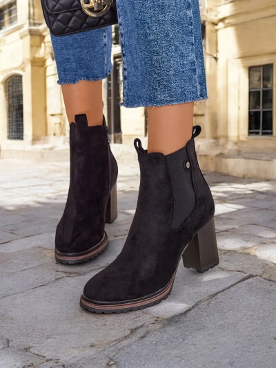 Royalfashion Women's eco-suede ankle boots on a pillar Idilla