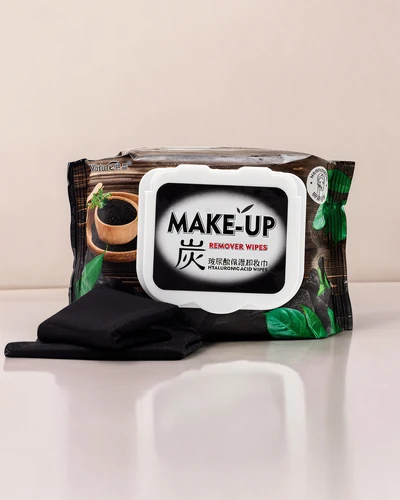 Moisturizing cleansing wipes for makeup removal 40 pcs.