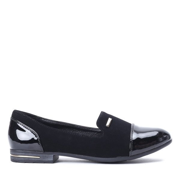 Czarne mokasyny z lakierowanym noskiem Nestoret - Obuwie