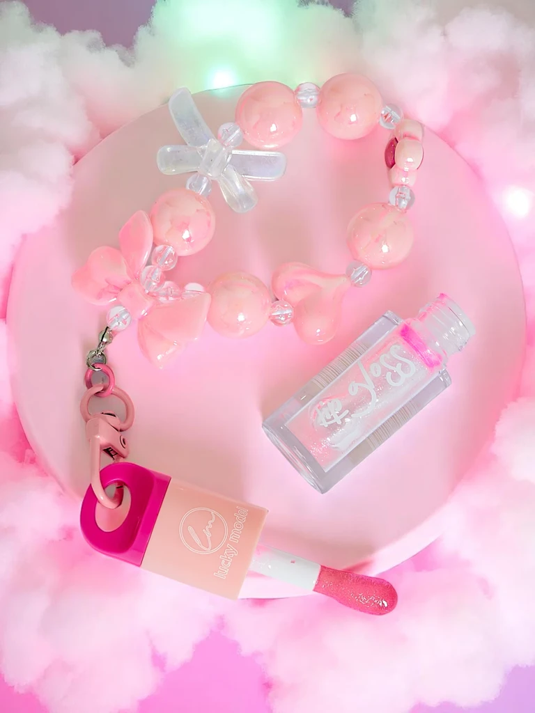 Блеск для губ для детей с браслетом Бесцветный