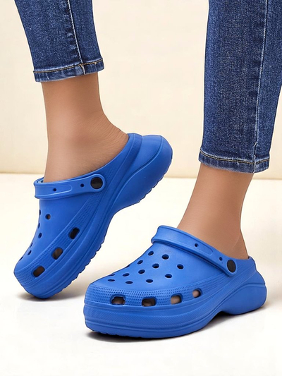 Royalfashion Women's rubber sandals with cutouts Dellosa