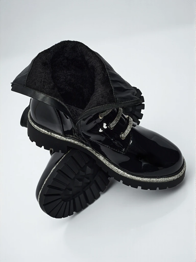 Gelakte Fjorra veterlaarsjes voor dames