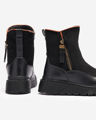 Черные женские сапоги на плоском каблуке Mefina- Footwear