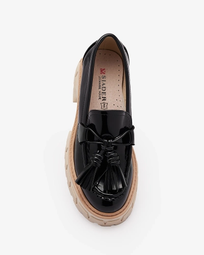 Black lacquered women's moccasins with tassels Kaipo- Footwear
