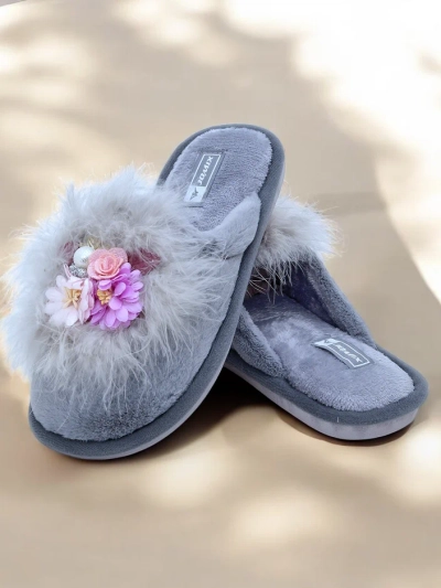 Royalfashion Women's fur slippers with flowers Ederra