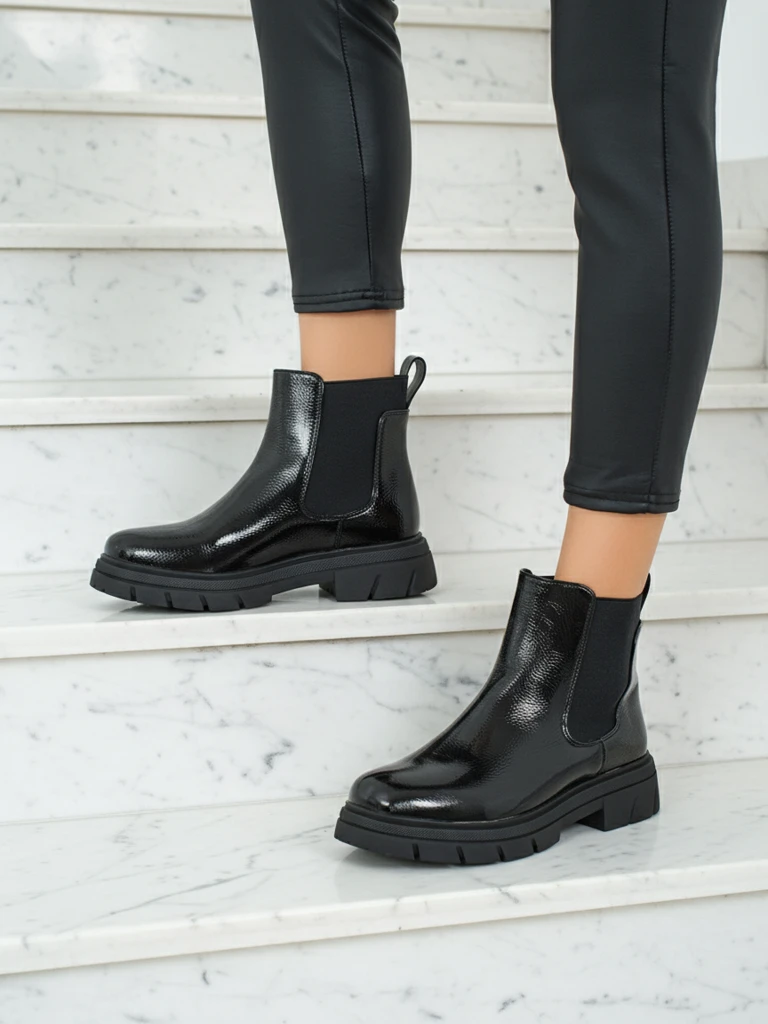 Ботинки из лакированной экокожи Oryss