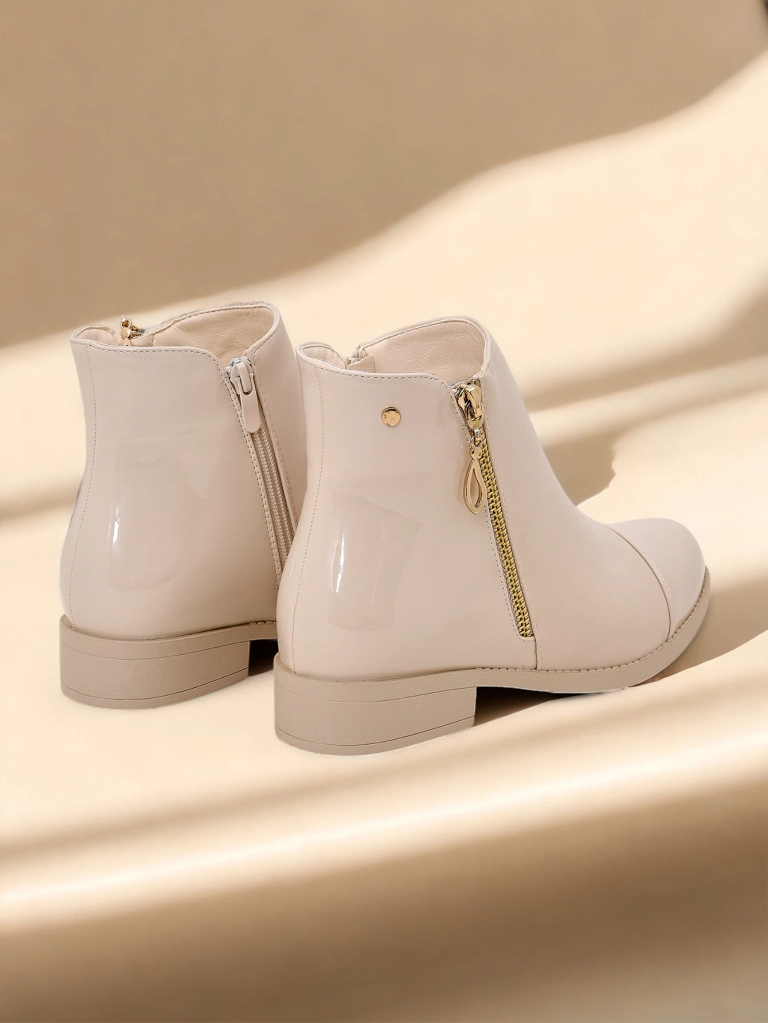 Royalfashion Women's boots Ivvo