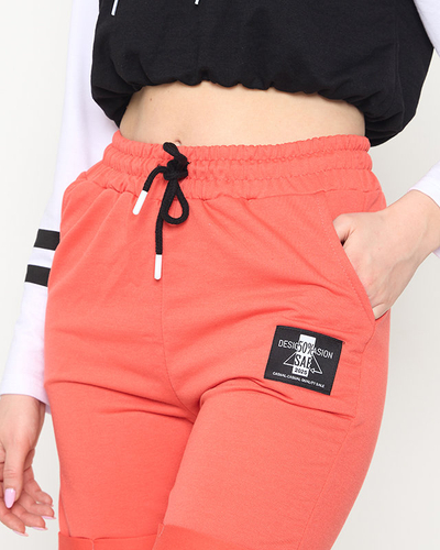 Women's red knee-length shorts - Clothing