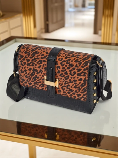 Kiiltäväpintainen pieni naisten eko nahkalaukku Panthere Mist