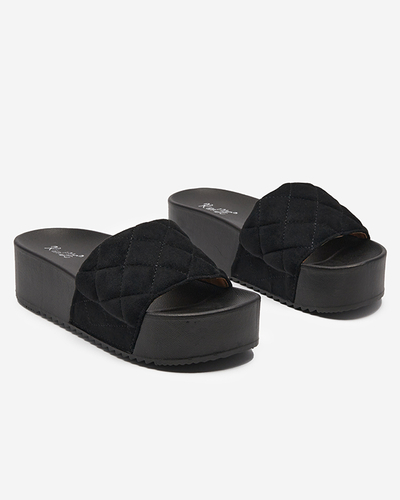 OUTLET Women's black quilted sandals on the Koriner platform - Footwear