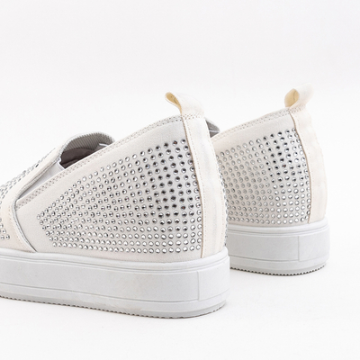 Белые туфли на потайной танкетке с фианитом Fisi- Обувь