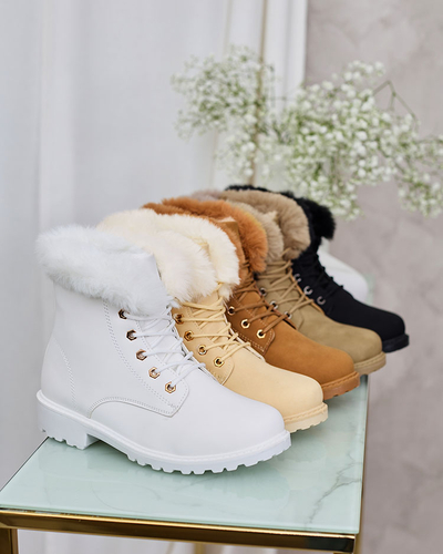 Royalfashion Classic women's boots a'la trappers in white Dotsacia