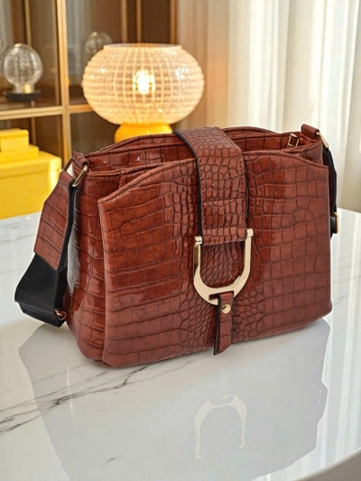 Patent small women's handbag made of faux leather Gilded Night