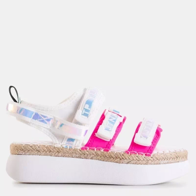 OUTLET Бело-розовые женские сандалии на платформе Justyn - Обувь