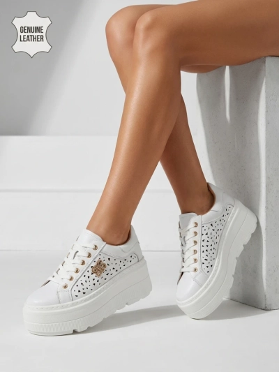 Sneakers sportive me ažurë për femra nga lëkura natyrale Atelle