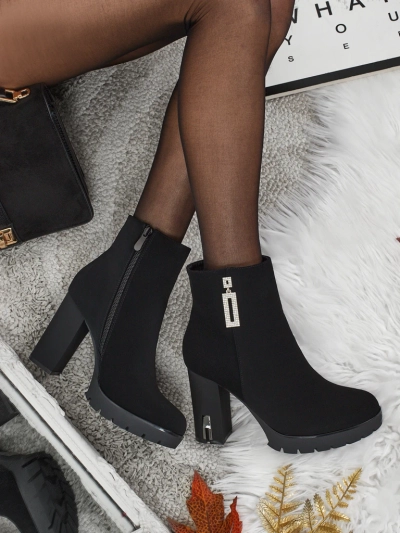 Stella Black Elegant Ankle Boots for Spring