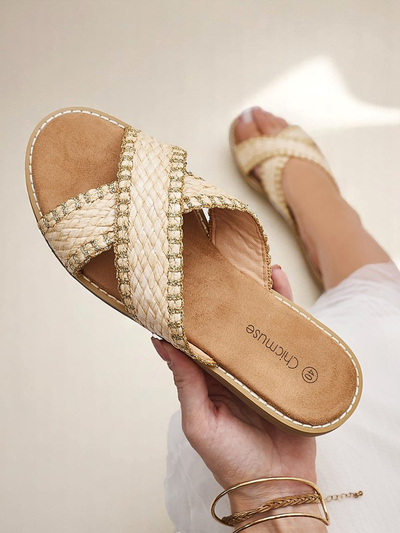 Royalfashion Women's flip-flops with braided straps Bornes