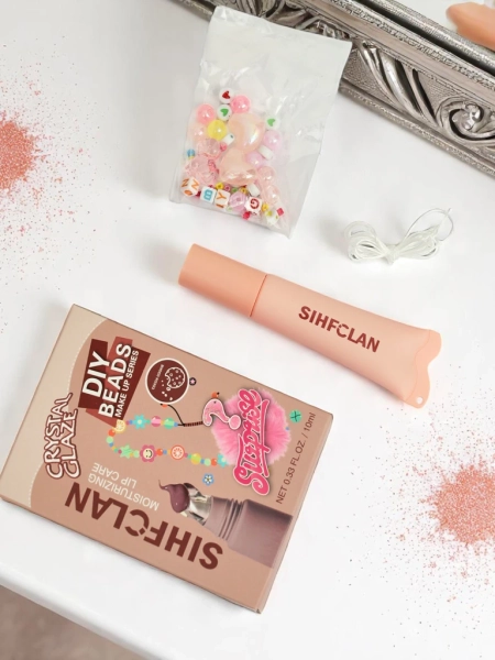 Lūpu spīdums ar rokassprādzi Gloss & Charm Cocoa Cookie