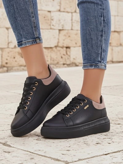Sneakers da donna Callista Royalfashion nere con plateau in ecopelle