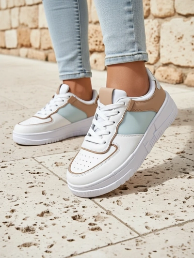 Sheilas sneakers Aristea Azzurro z eko-skory na plaskoy podeszwa 4 cm