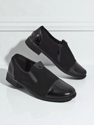 Aurelia Nero - elegant Royalfashion women's shoes made of matte leather
