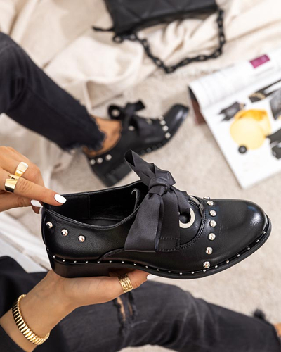 OUTLET Black women's shoes with decorative jets Finorie - Footwear