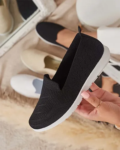 Royalfashion Women's Melia moccasins