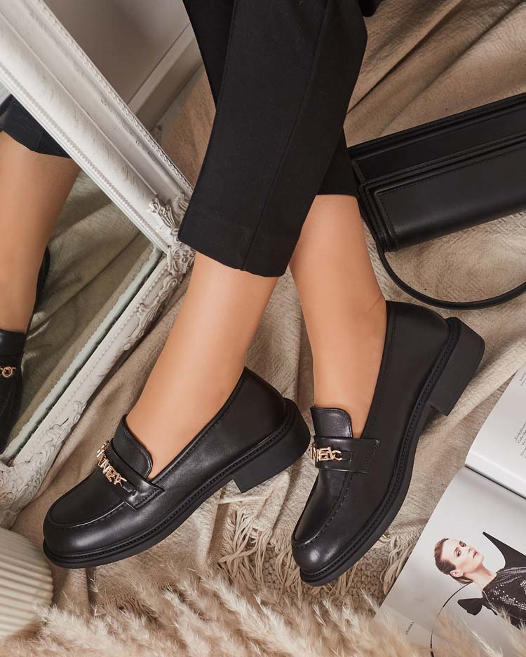 Royalfashion Lacquered women's moccasins in black Kerifi