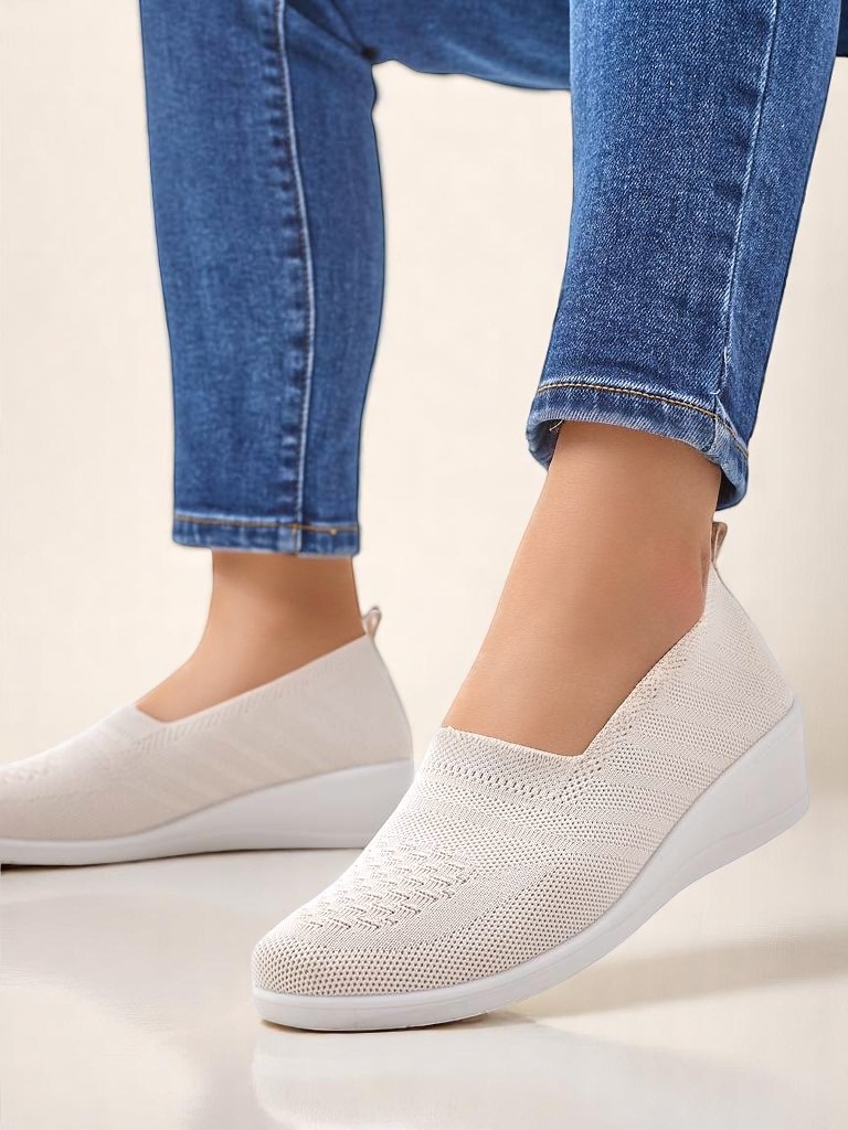 Royalfashion Sieviešu loafers uz zemas platformas Epoles