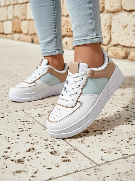 Sheilas sneakers Aristea Azzurro z eko-skory na plaskoy podeszwa 4 cm
