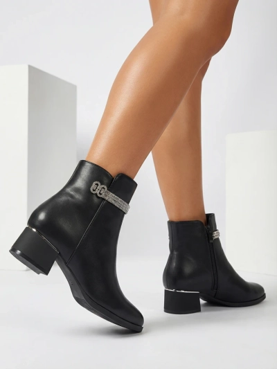 Женские ботинки со стразами Qurette