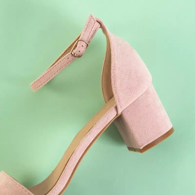 OUTLET Light pink women's sandals on a low Mohato post - Footwear