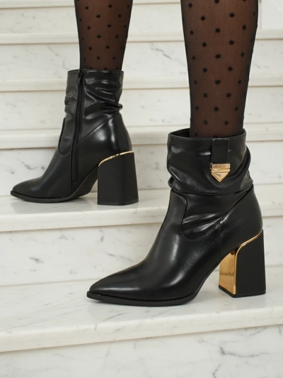 Botki për femra AshenPurl prej lëkure eko me takë të trashë