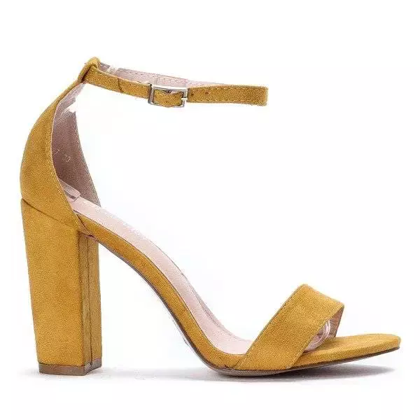 OUTLET Yellow sandals on the post Annie - Footwear