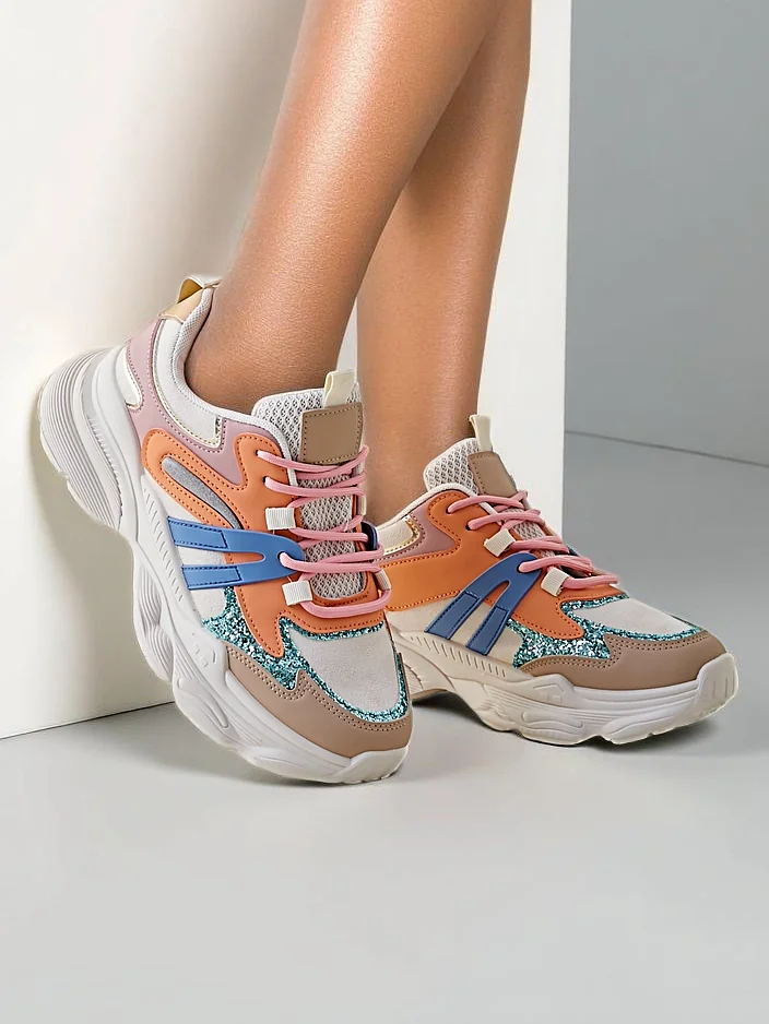 Royalfashion sieviešu sporta kedas uz biezākas zoles Aimo