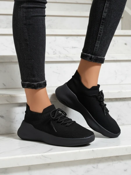 Women's Aura Nero Black Fabric Sneakers on a 4.5cm Flat Sole
