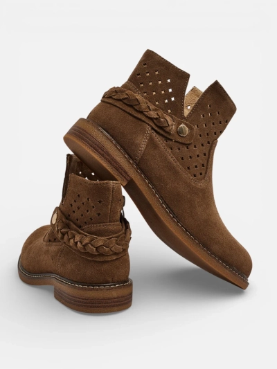 Lav: Ażurowe botki damskie ze skóry naturalnej Unimi