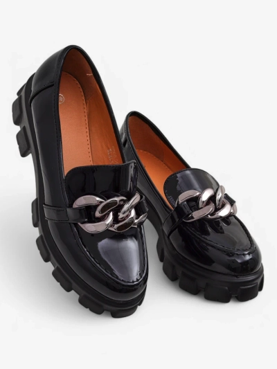 Women's Hera Nero loafers made of patent eco-leather with a chain, spring