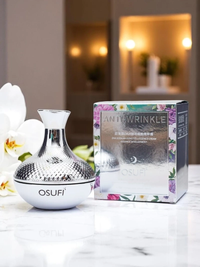 Anti-wrinkle and brightening face cream