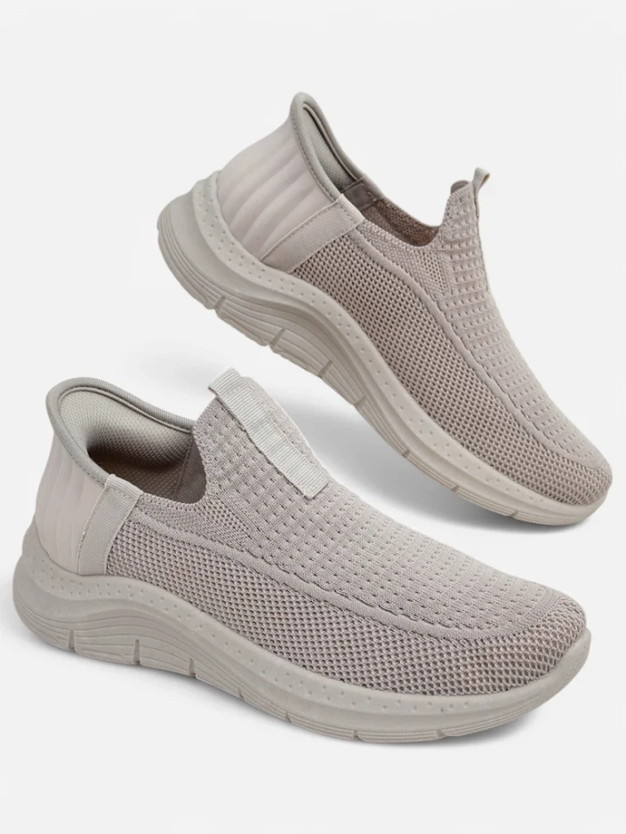 Женские кроссовки Livia Bianco – сетчатая обувь для лета и весны