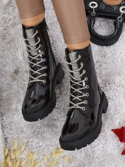 Fjorra Women's Patent Lace-up Ankle Boots