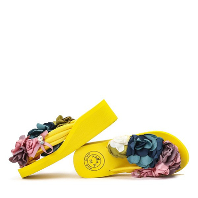 Yellow wedge slippers with Parri flowers - Footwear