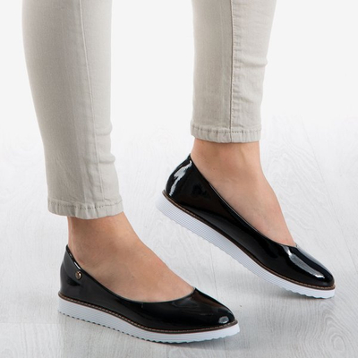 Black and red lacquered women's ballerinas Mersbels - Footwear