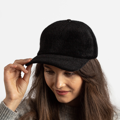 Black fur hat with visor - Accessories